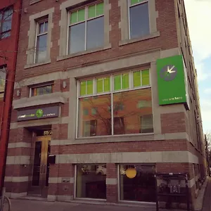  Hostel Planet Traveler Canada